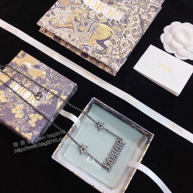 Dior飾品 迪奧經典熱銷款項鏈 2020年早春新品 五角星JADIOR字母項鏈  zgd1176